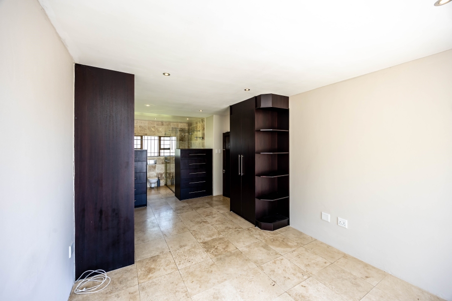 4 Bedroom Property for Sale in Beacon Bay Eastern Cape